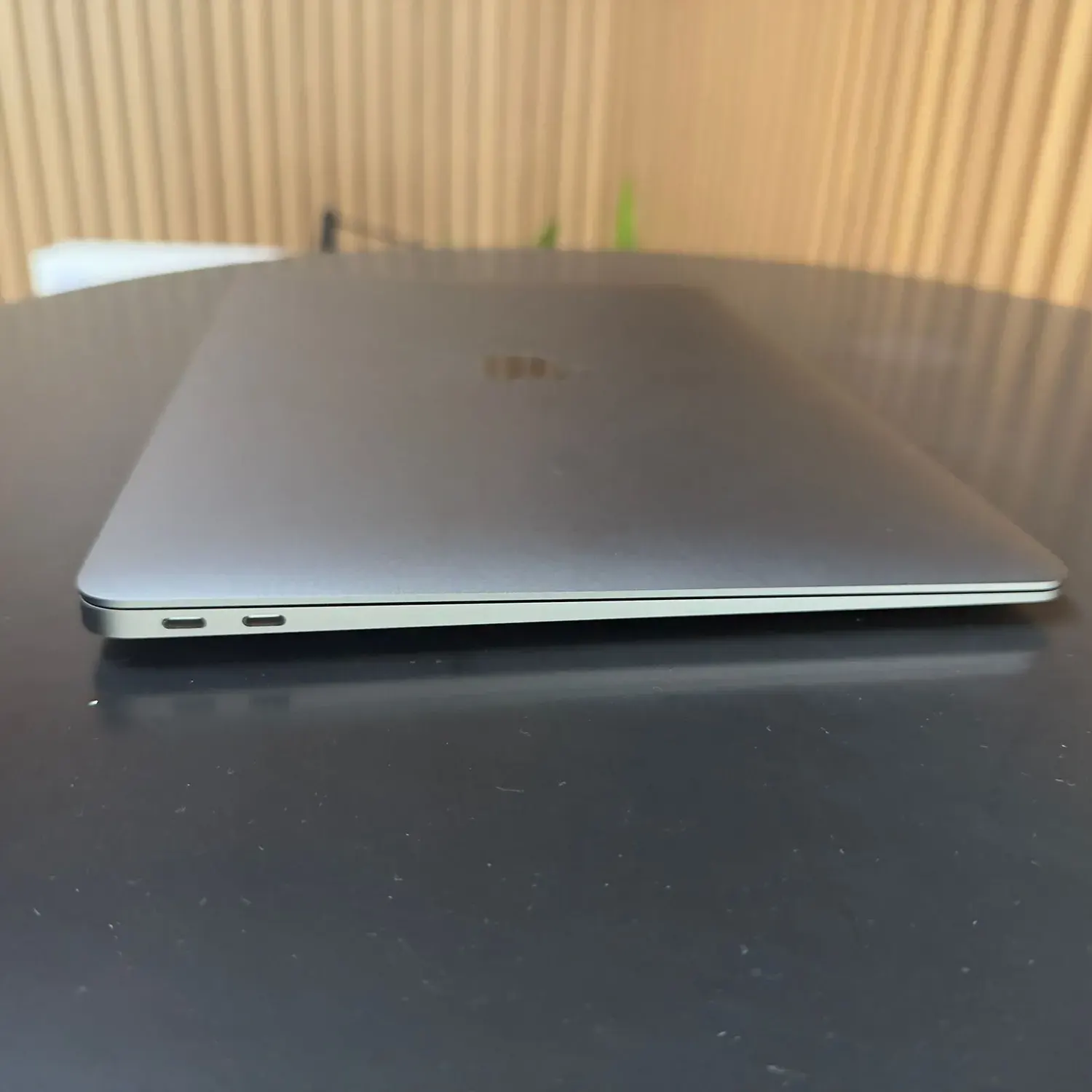 Macbook Air M1 256GB Cinza - Seminovo | Rei do Celular